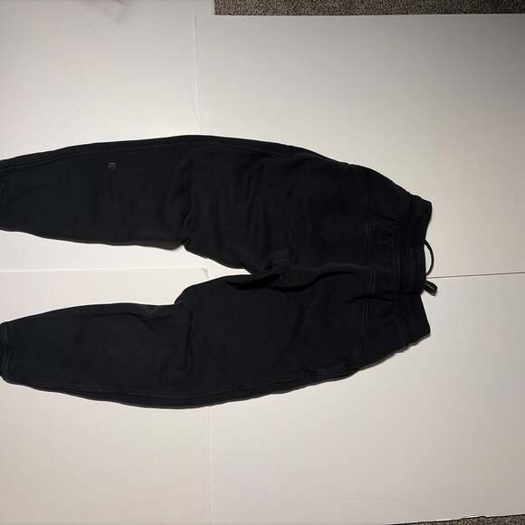 Lululemon Womens Size 4 Black Sweatpants Joggers - Picture 3 of 5